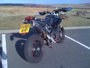 Hypermotard 1100S Cat and Fiddle