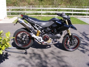 Hypermotard 1100S