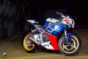 CBR1000RRA

TT Legends Replica by Dream Machine