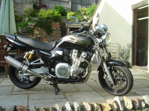 XJR1300 bought this too slow me down, the thing tried to kill me every time i met a corner