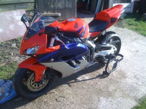 cbr1000rr5 004