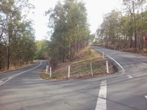 Bellthorpe range road, Qld